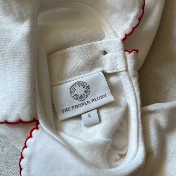 The Proper Peony White with red trim collared shirt size 4 - Picture 3 of 3